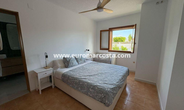 Venta - Villa - Torrevieja - Los Balcones - Los Altos del Edén