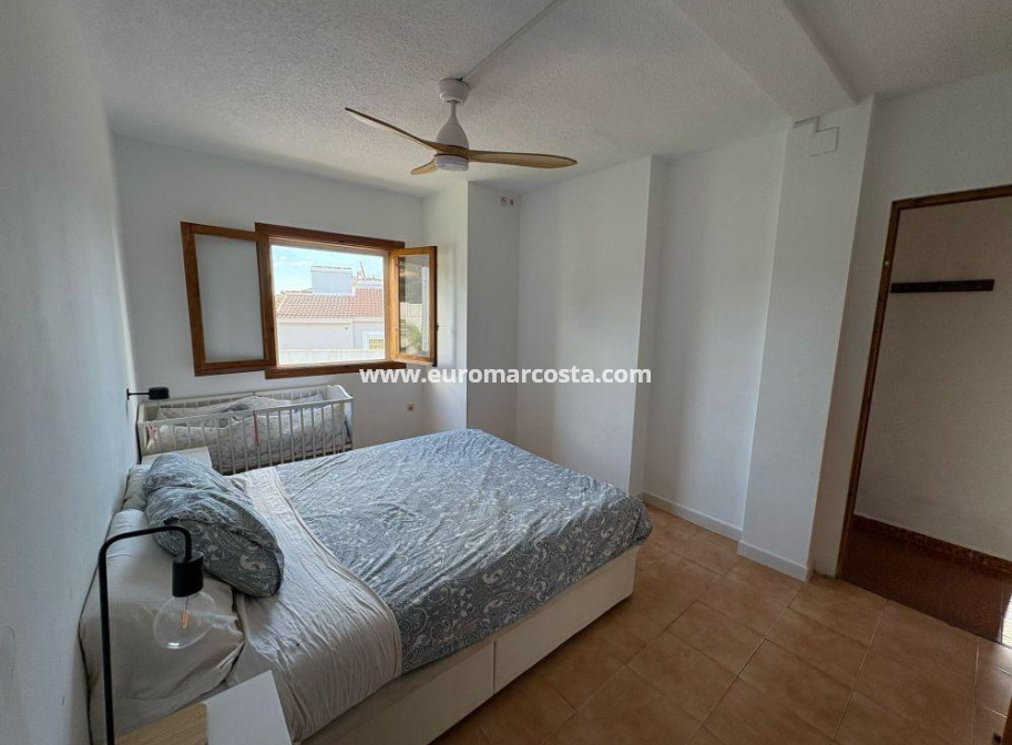 Venta - Villa - Torrevieja - Los Balcones - Los Altos del Edén