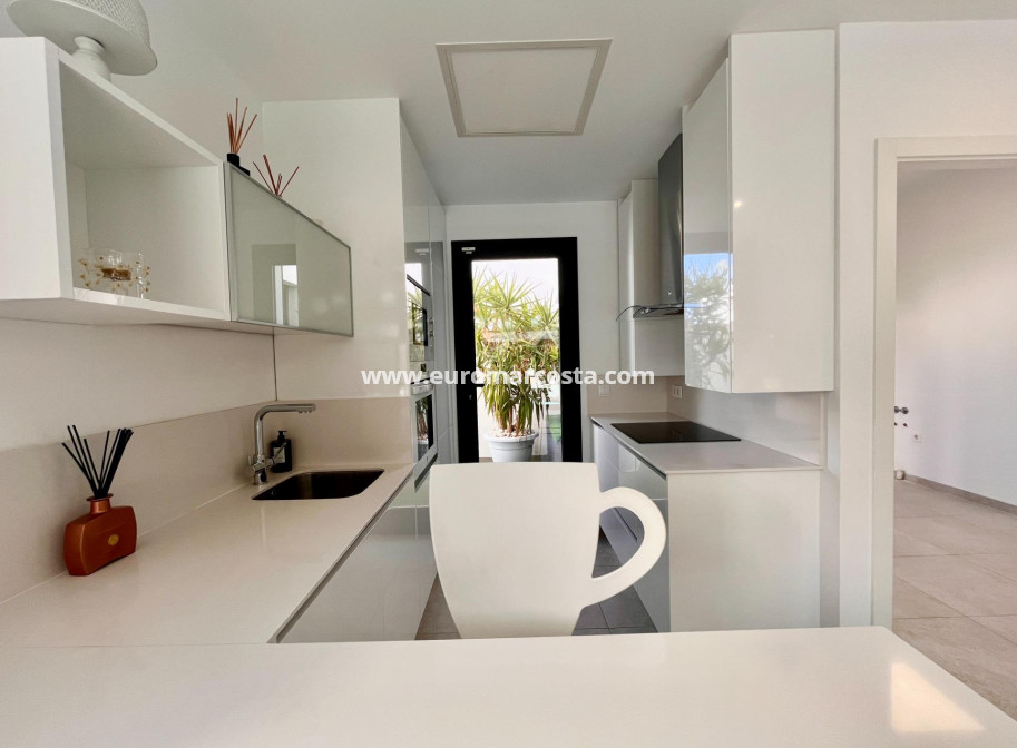 Venta - Adosado - Orihuela Costa - TORREVIEJA