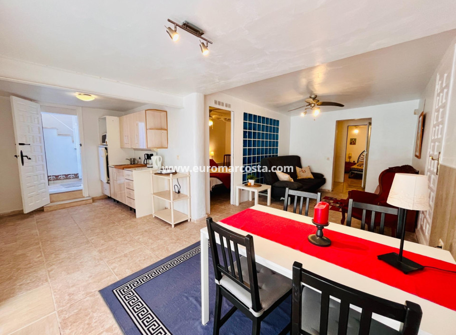 Venta - Villa - Orihuela Costa - TORREVIEJA