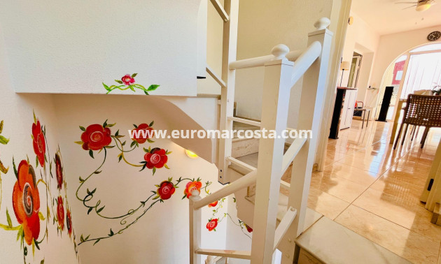 Venta - Villa - Orihuela Costa - TORREVIEJA