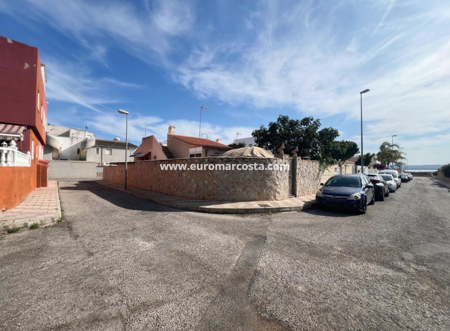 Venta - Adosado - Torrevieja - TORREVIEJA