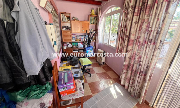 Venta - Adosado - Torrevieja - TORREVIEJA