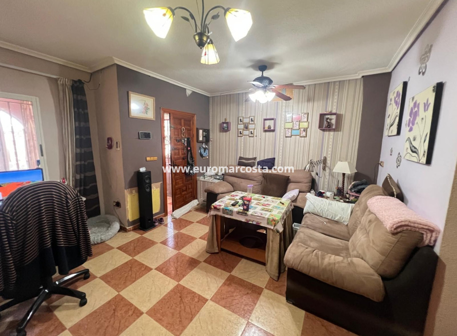 Venta - Adosado - Torrevieja - TORREVIEJA