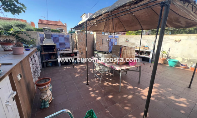 Venta - Adosado - Torrevieja - TORREVIEJA