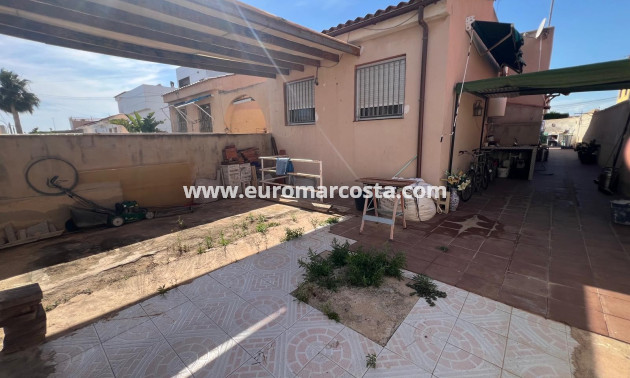 Venta - Adosado - Torrevieja - TORREVIEJA