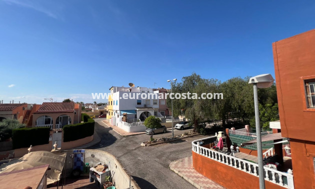 Venta - Adosado - Torrevieja - TORREVIEJA