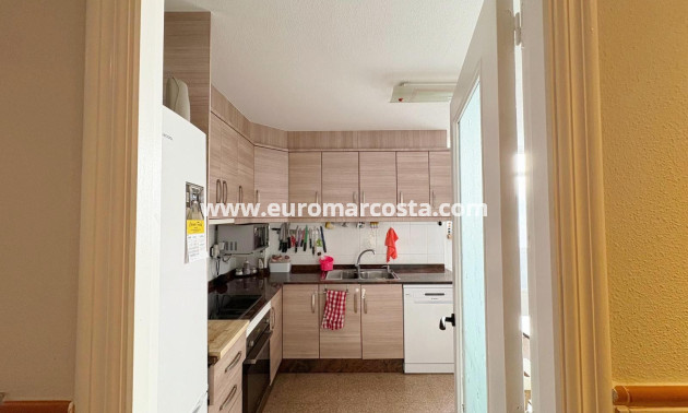 Venta - Apartamento / piso - Los Montesinos