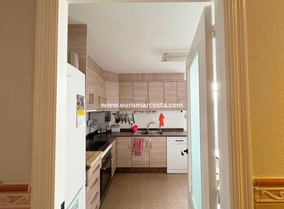 Venta - Apartamento / piso - Los Montesinos