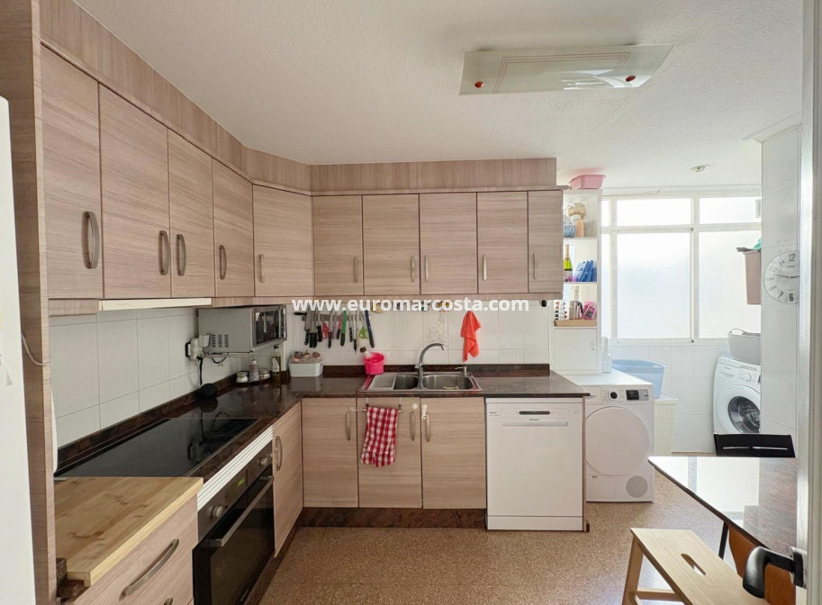 Venta - Apartamento / piso - Los Montesinos