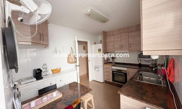 Venta - Apartamento / piso - Los Montesinos