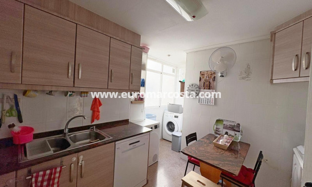 Venta - Apartamento / piso - Los Montesinos