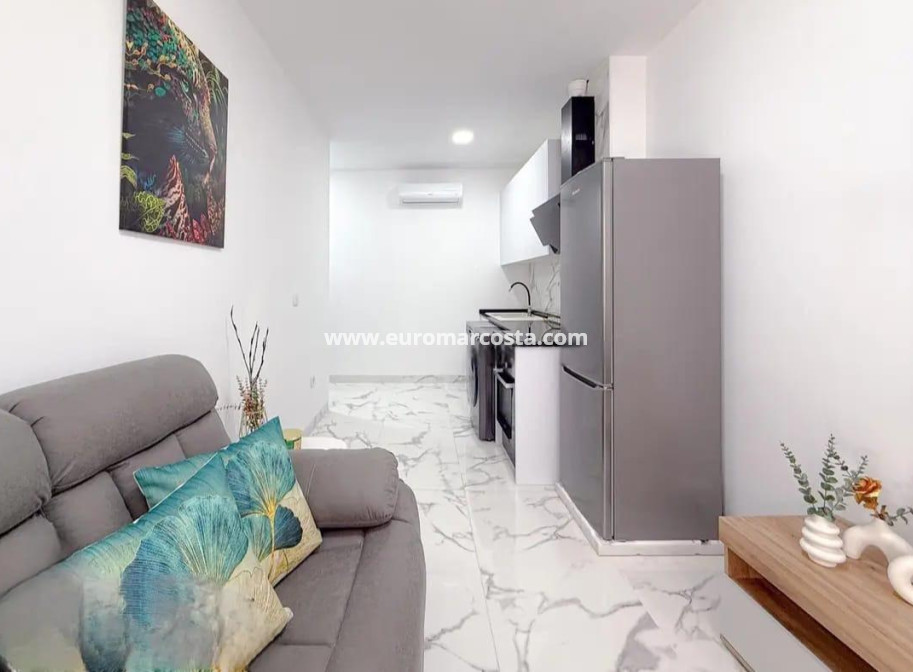 Venta - Apartamento / piso - Torrevieja - TORREVIEJA
