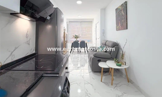Venta - Apartamento / piso - Torrevieja - TORREVIEJA