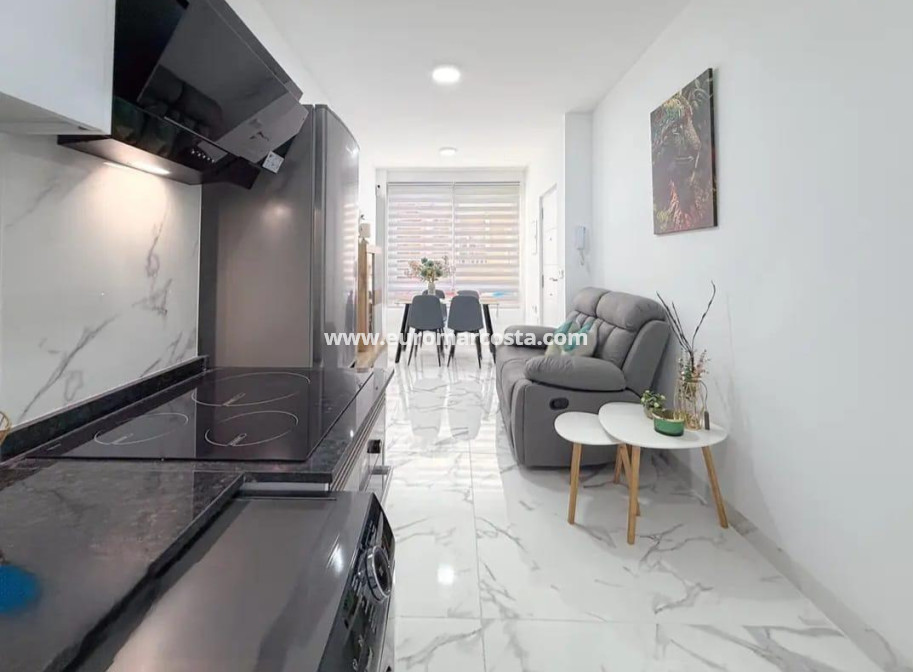 Venta - Apartamento / piso - Torrevieja - TORREVIEJA