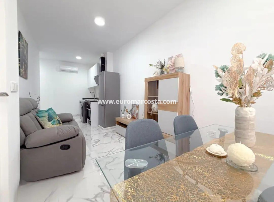 Venta - Apartamento / piso - Torrevieja - TORREVIEJA