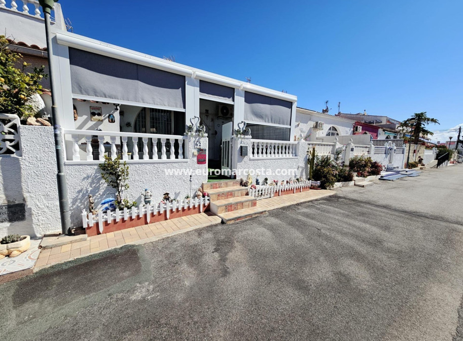 Objekte zum Wiederverkauf - Bungalow - Torrevieja - La Siesta - El Salado - Torreta