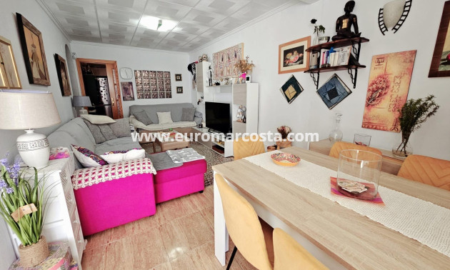 Objekte zum Wiederverkauf - Bungalow - Torrevieja - La Siesta - El Salado - Torreta