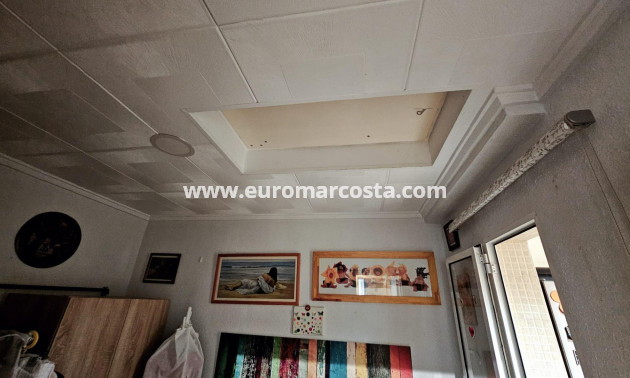 Objekte zum Wiederverkauf - Bungalow - Torrevieja - La Siesta - El Salado - Torreta