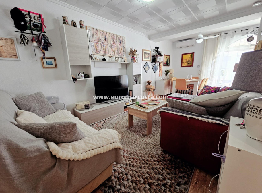 Objekte zum Wiederverkauf - Bungalow - Torrevieja - La Siesta - El Salado - Torreta