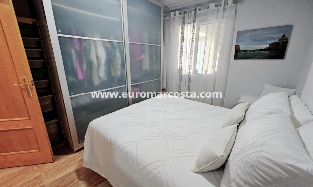 Objekte zum Wiederverkauf - Bungalow - Torrevieja - La Siesta - El Salado - Torreta