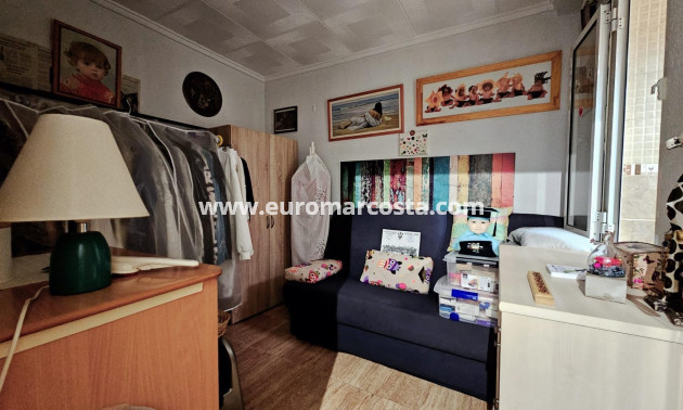 Objekte zum Wiederverkauf - Bungalow - Torrevieja - La Siesta - El Salado - Torreta