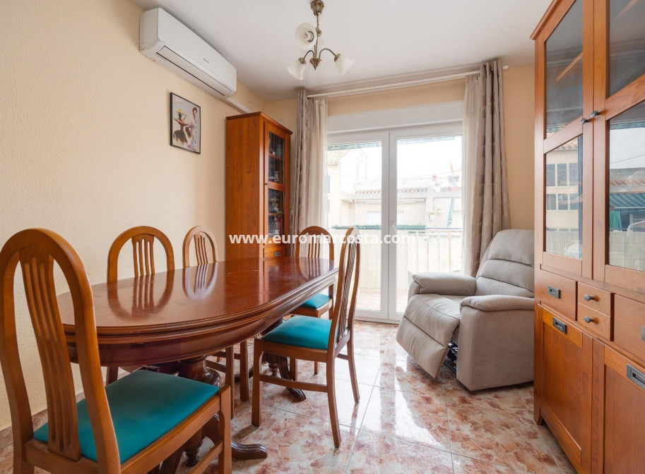 Objekte zum Wiederverkauf - Penthouse - Torrevieja - TORREVIEJA