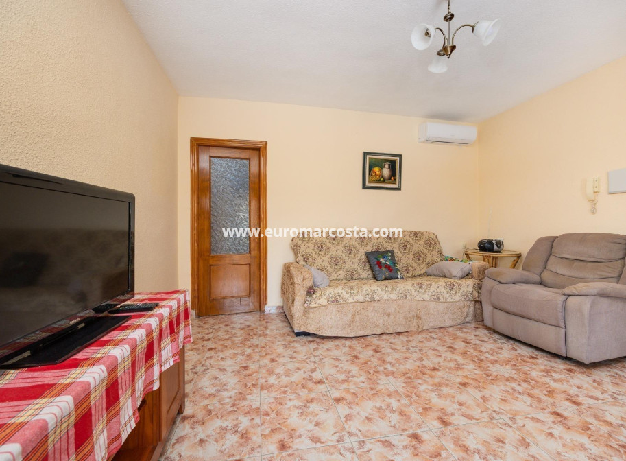 Objekte zum Wiederverkauf - Penthouse - Torrevieja - TORREVIEJA