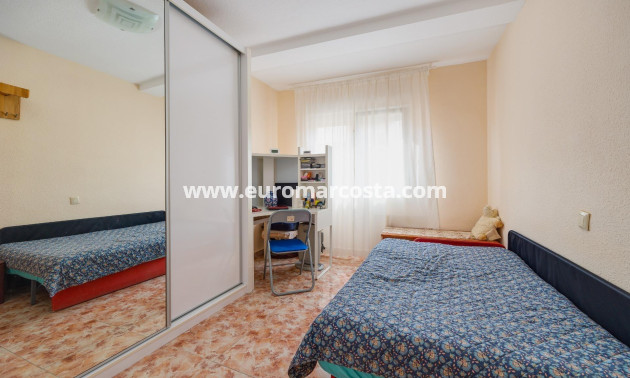 Objekte zum Wiederverkauf - Penthouse - Torrevieja - TORREVIEJA