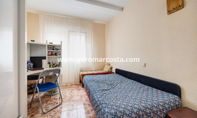 Objekte zum Wiederverkauf - Penthouse - Torrevieja - TORREVIEJA