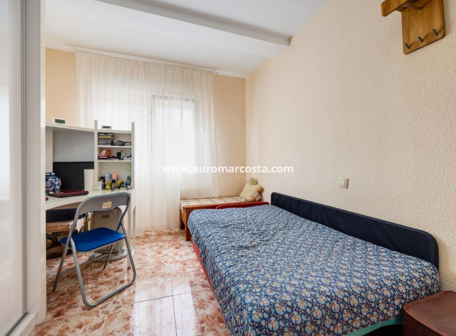 Objekte zum Wiederverkauf - Penthouse - Torrevieja - TORREVIEJA
