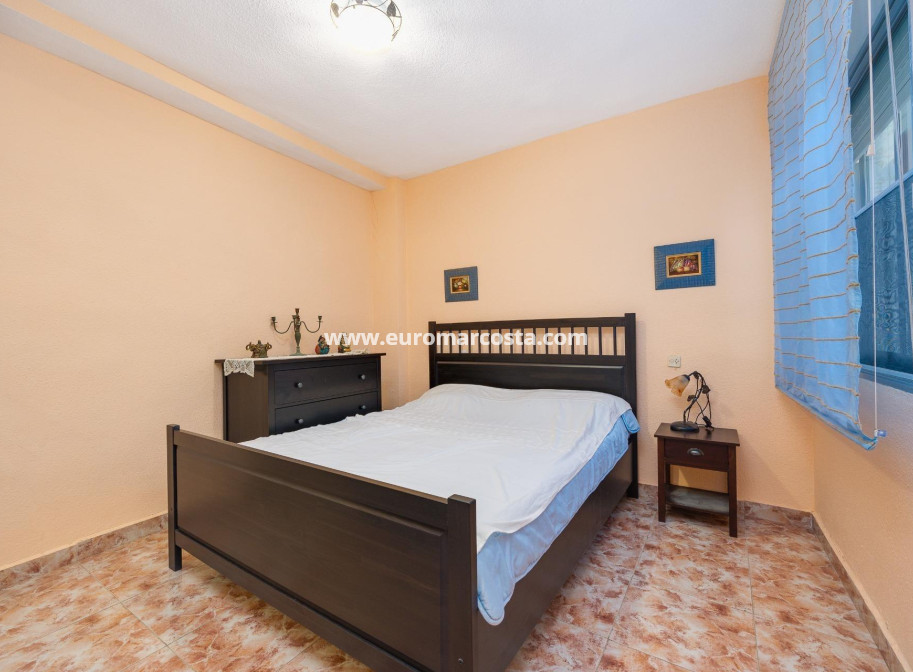 Objekte zum Wiederverkauf - Penthouse - Torrevieja - TORREVIEJA