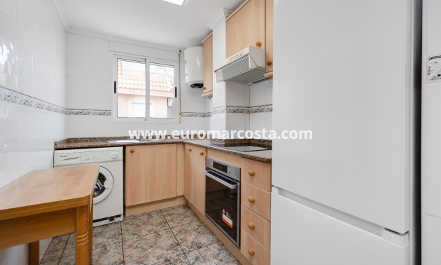 Sale - Apartment / flat - Torrevieja - TORREVIEJA