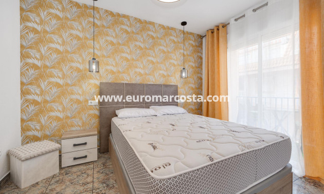 Sale - Apartment / flat - Torrevieja - TORREVIEJA