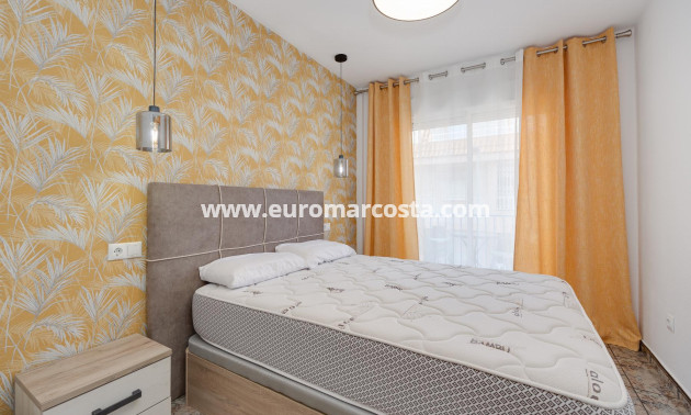 Sale - Apartment / flat - Torrevieja - TORREVIEJA