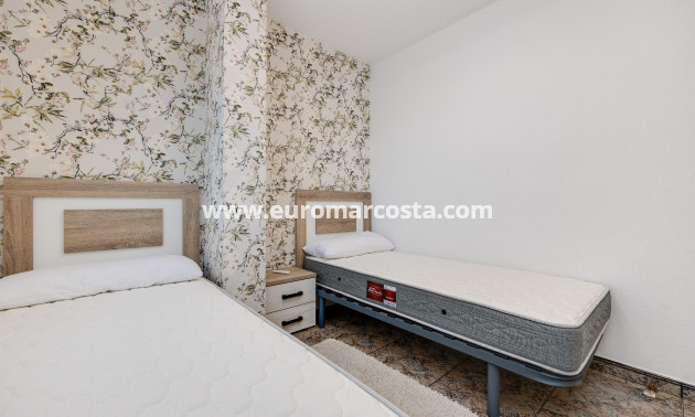 Sale - Apartment / flat - Torrevieja - TORREVIEJA