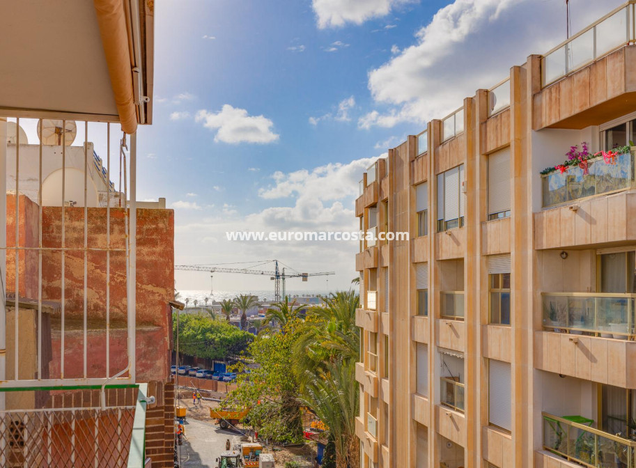 Sale - Apartment / flat - Torrevieja - TORREVIEJA