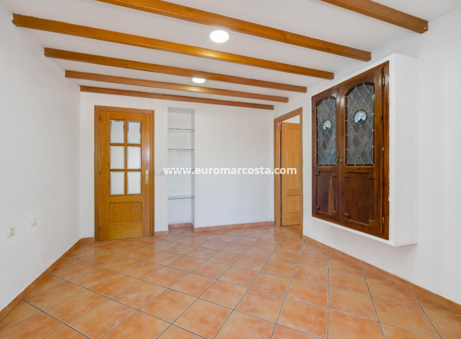 Sale - Apartment / flat - Torrevieja - TORREVIEJA