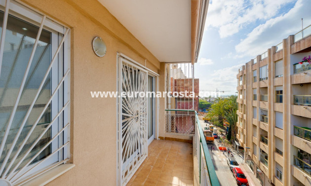 Sale - Apartment / flat - Torrevieja - TORREVIEJA