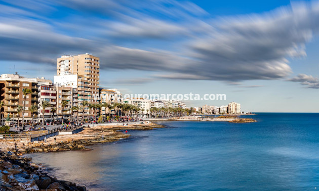 Sale - Apartment / flat - Torrevieja - TORREVIEJA