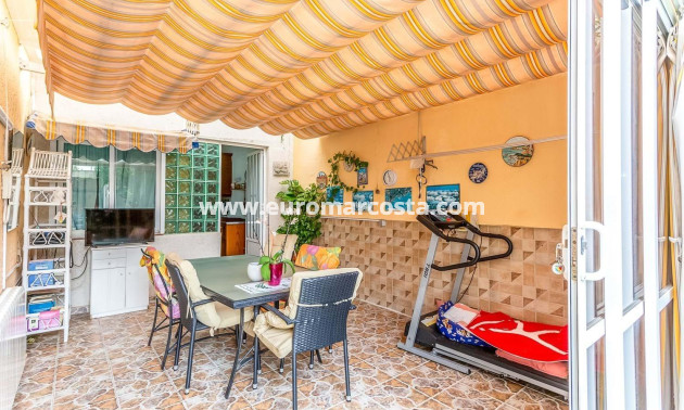 Sale - Chalet - Orihuela Costa - La Zenia- Orihuela costa