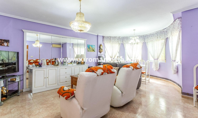 Sale - Chalet - Orihuela Costa - La Zenia- Orihuela costa