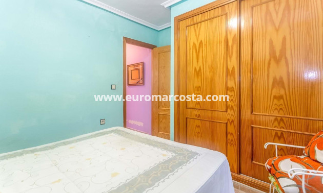 Sale - Chalet - Orihuela Costa - La Zenia- Orihuela costa