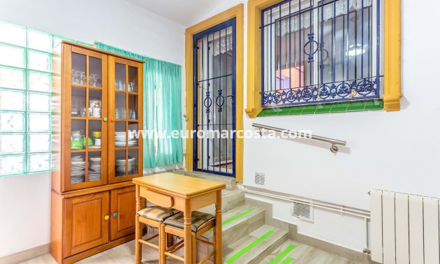 Sale - Chalet - Orihuela Costa - La Zenia- Orihuela costa