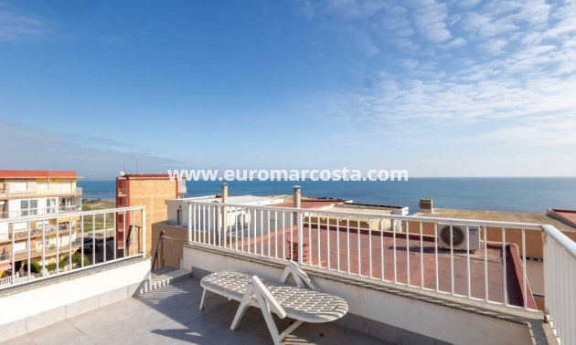 Objekte zum Wiederverkauf - Doppelhaus - Torrevieja - La Mata