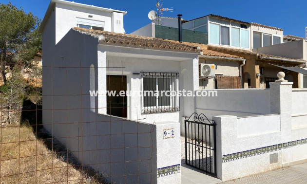 Venta - Bungalow - Orihuela Costa - TORREVIEJA