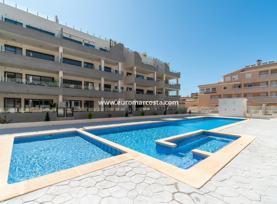 Sale - Apartment / flat - Orihuela Costa