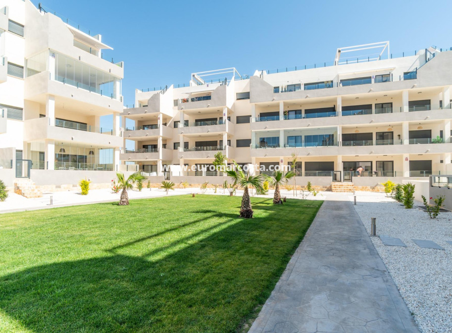 Sale - Apartment / flat - Orihuela Costa