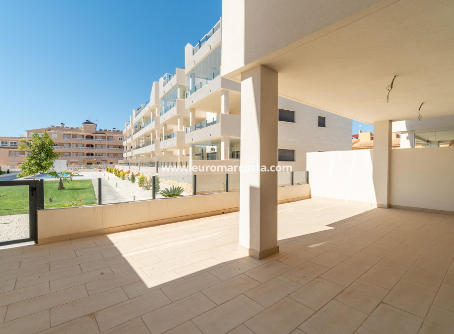 Sale - Apartment / flat - Orihuela Costa