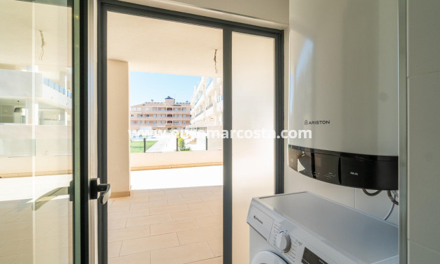 Sale - Apartment / flat - Orihuela Costa